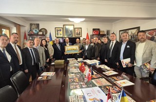 Gemlik Heyeti Romanya Türkiye Ticaret ve Sanayi Odası'ndan Eli Dolu Dönüyor